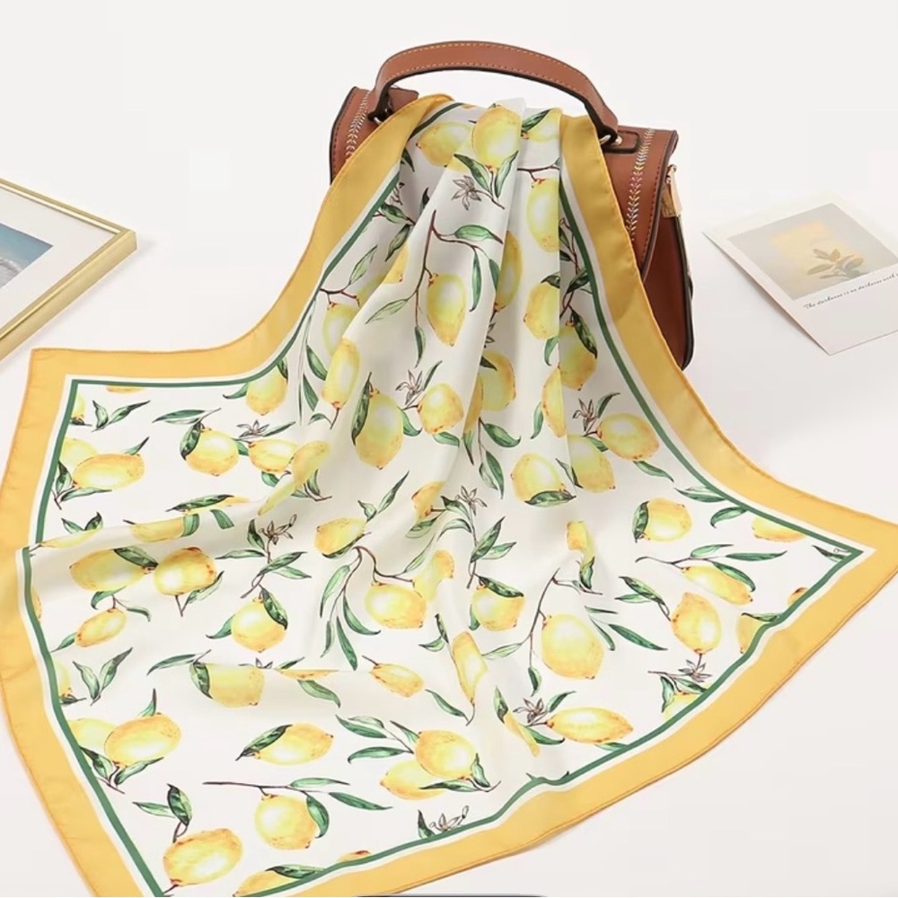 Lemon Print Silk Scarf - Yellow